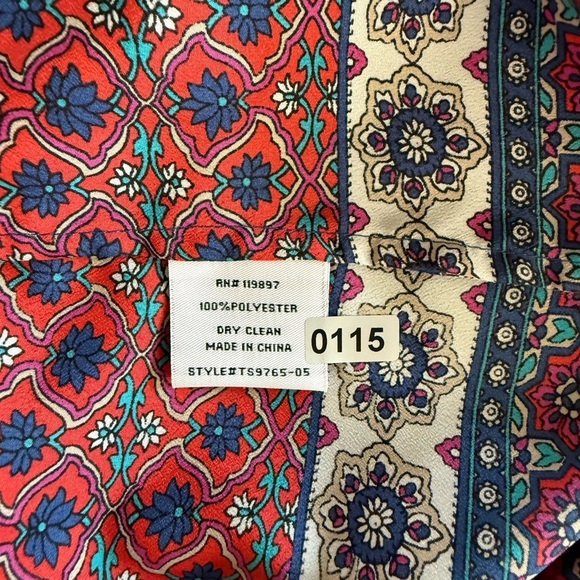 Collective Concepts Women’s Red and Blue Patterned Button Down Halter Top Size M - Picture 8 of 8